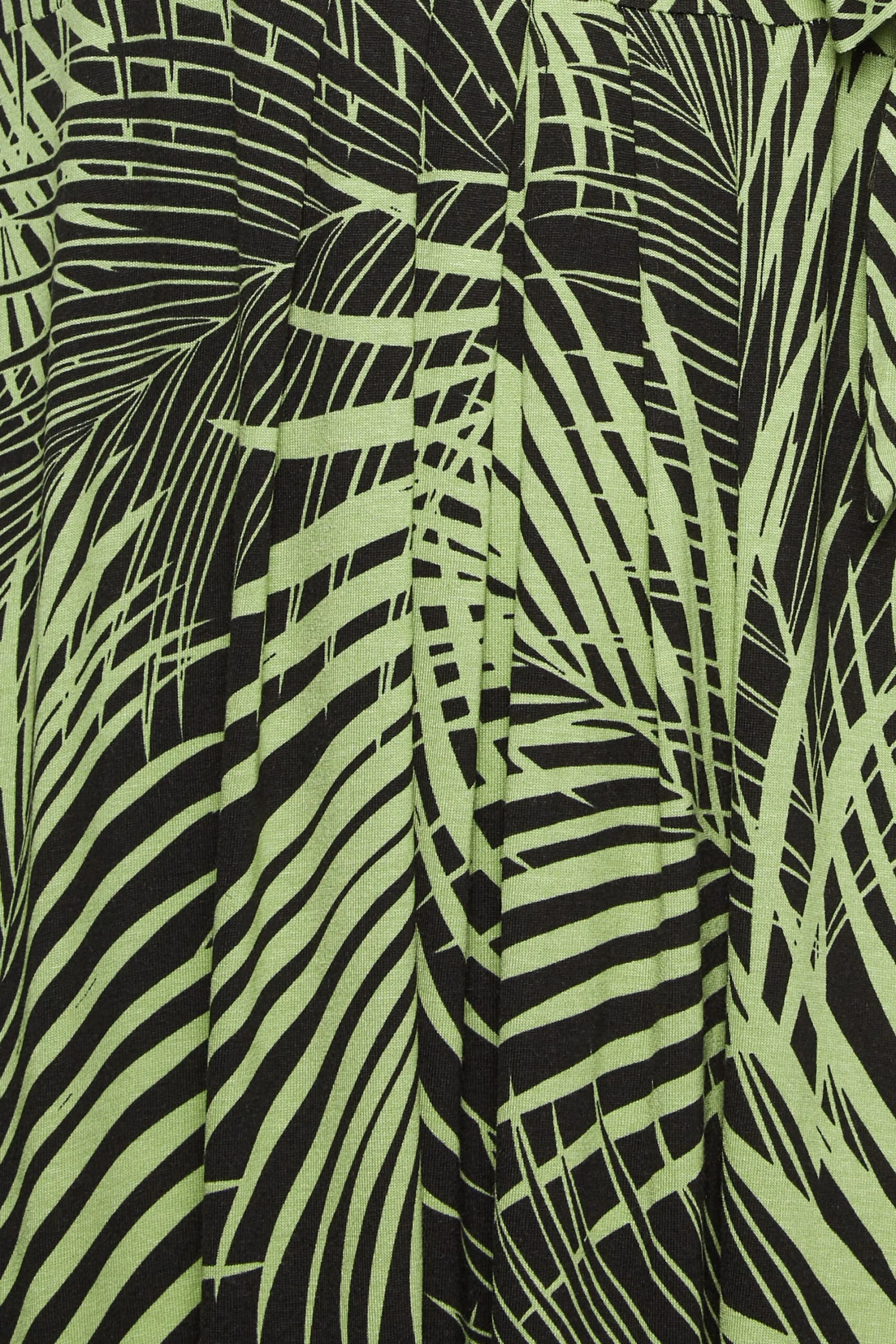 YOURS Curve Green Leaf Print Wrap Maxi Dress - Image 4