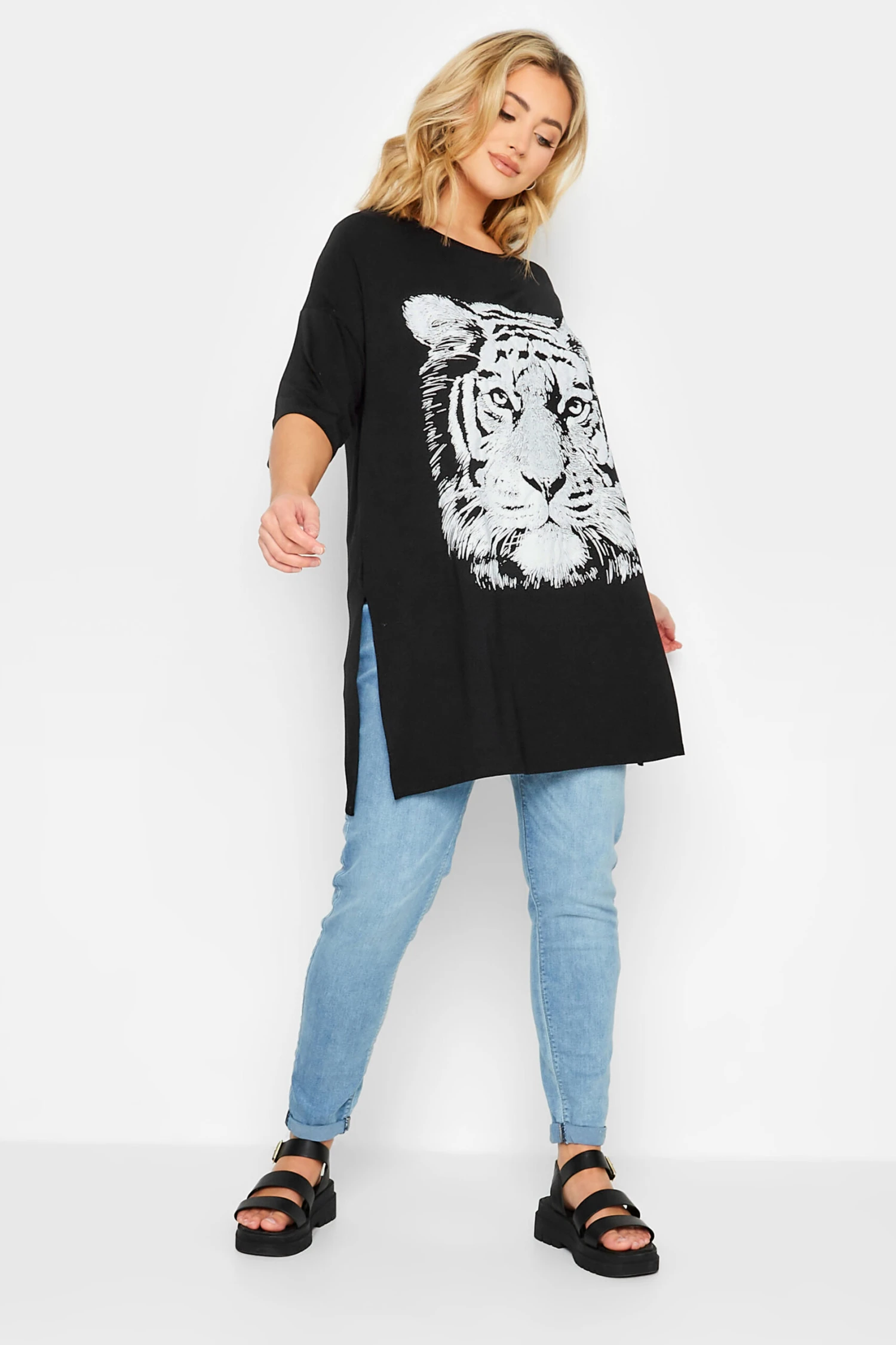 YOURS Curve Black & White Tiger Print Split Hem T-Shirt
