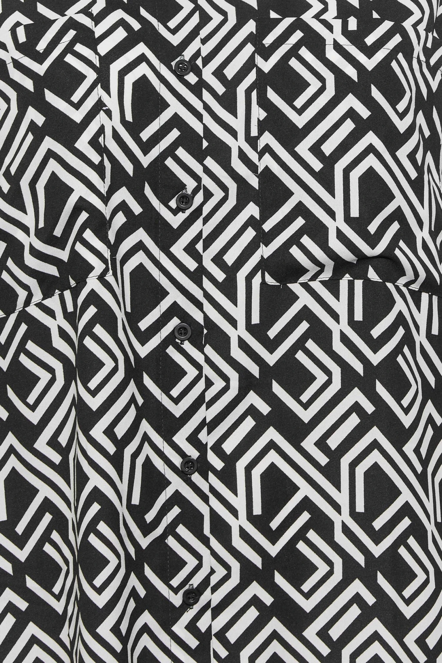 YOURS Curve Black Geometric Print Oversized Boyfriend Shirt - Image 4