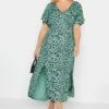 YOURS PETITE Curve Green Dalmatian Print Midi Tea Dress